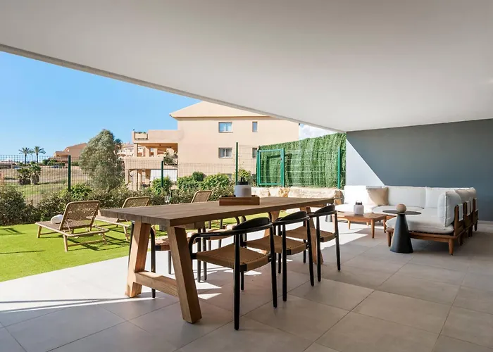 Casa Oasis Garden & Bbq Апартаменти Естепона