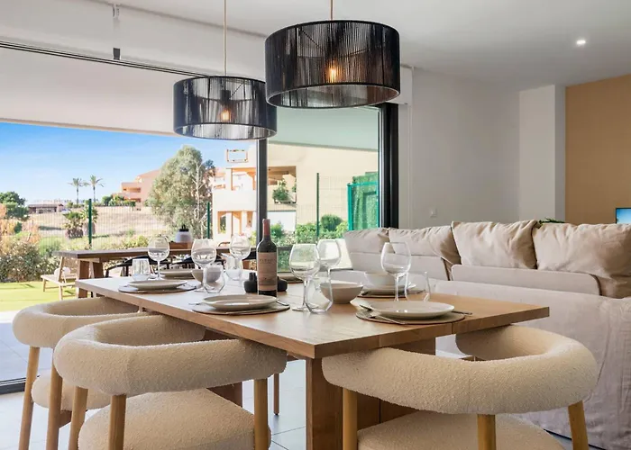 Апартаменти Casa Oasis Garden & Bbq