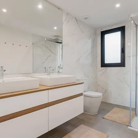 Casa Oasis Garden & Bbq 埃斯特波纳